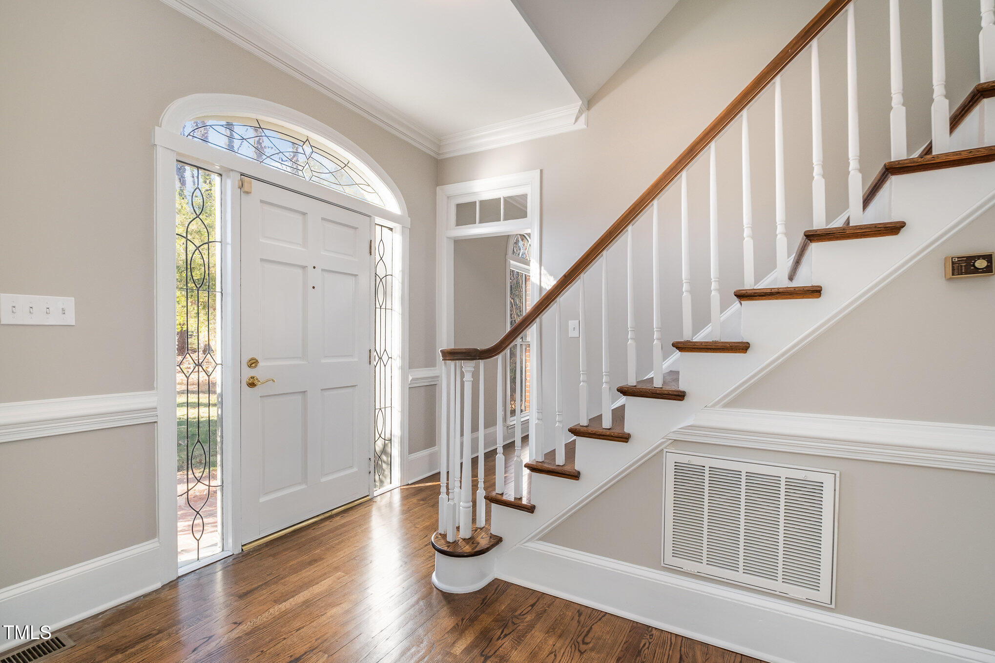 704 Misty Isle Place Raleigh, NC 27615 - Photo 4 of 35 004_dscf1971-edit_606