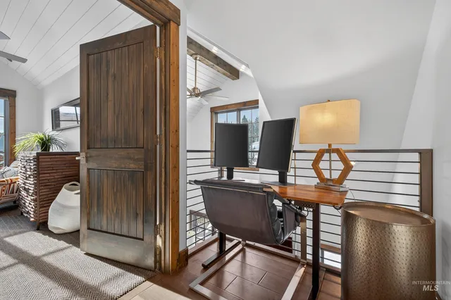 $1,195,000 | 71 Golden Bar Court, Donnelly, ID 83615