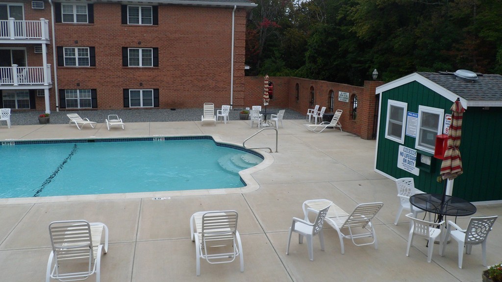 74 Leonard Road, Unit 74 Boxborough, MA 01719 - Photo 3 of 25