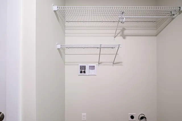 $519,999 | 4 Lochview Drive, Lewiston, ME 04240