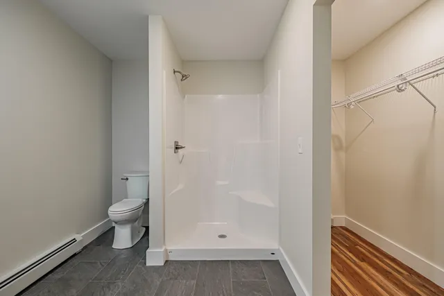 $519,999 | 4 Lochview Drive, Lewiston, ME 04240