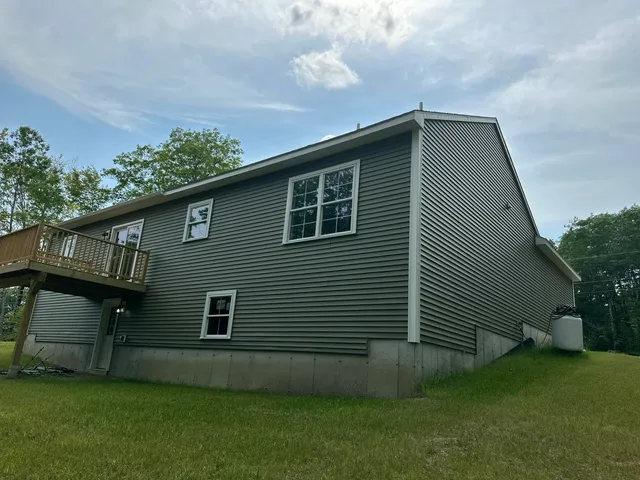 $519,999 | 4 Lochview Drive, Lewiston, ME 04240