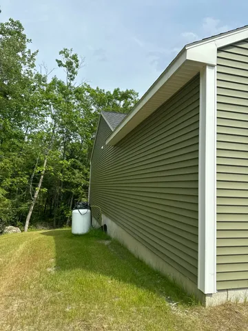 $519,999 | 4 Lochview Drive, Lewiston, ME 04240