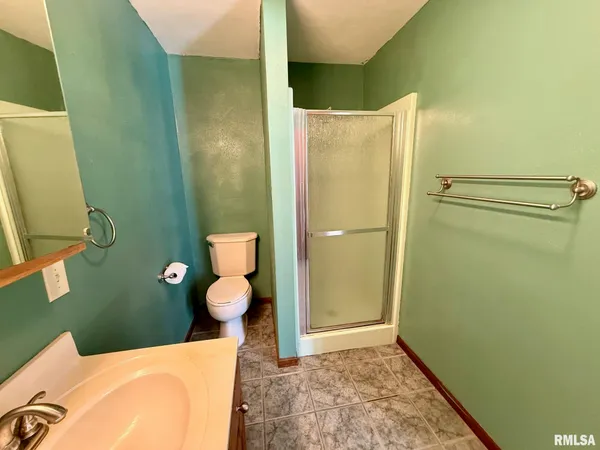 $309,000 | 15290 New Salem Bluff Road, Petersburg, IL 62675