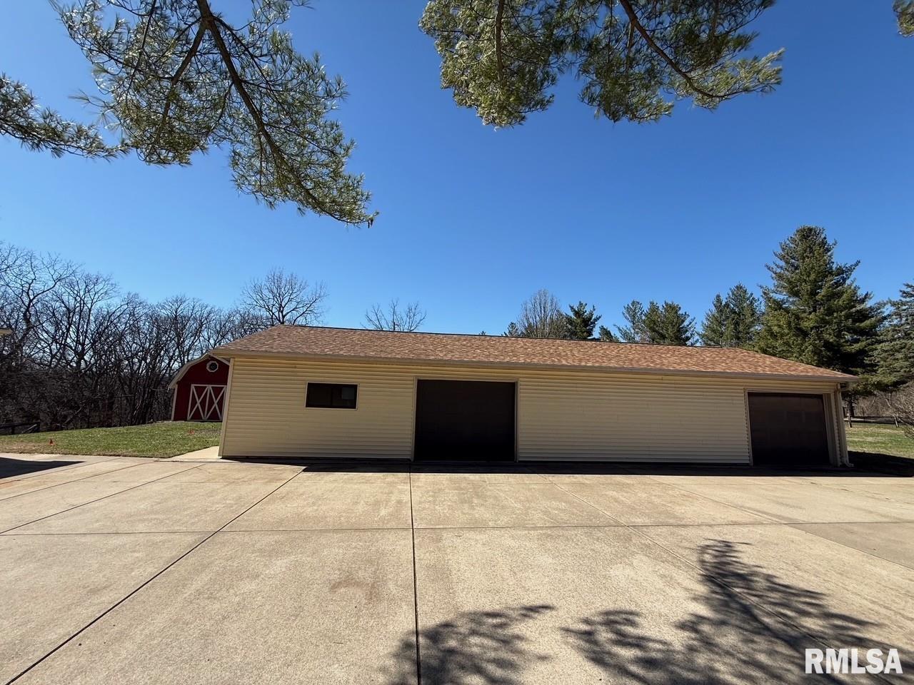 15290 New Salem Bluff Road Petersburg, IL 62675 - Photo 38 of 51