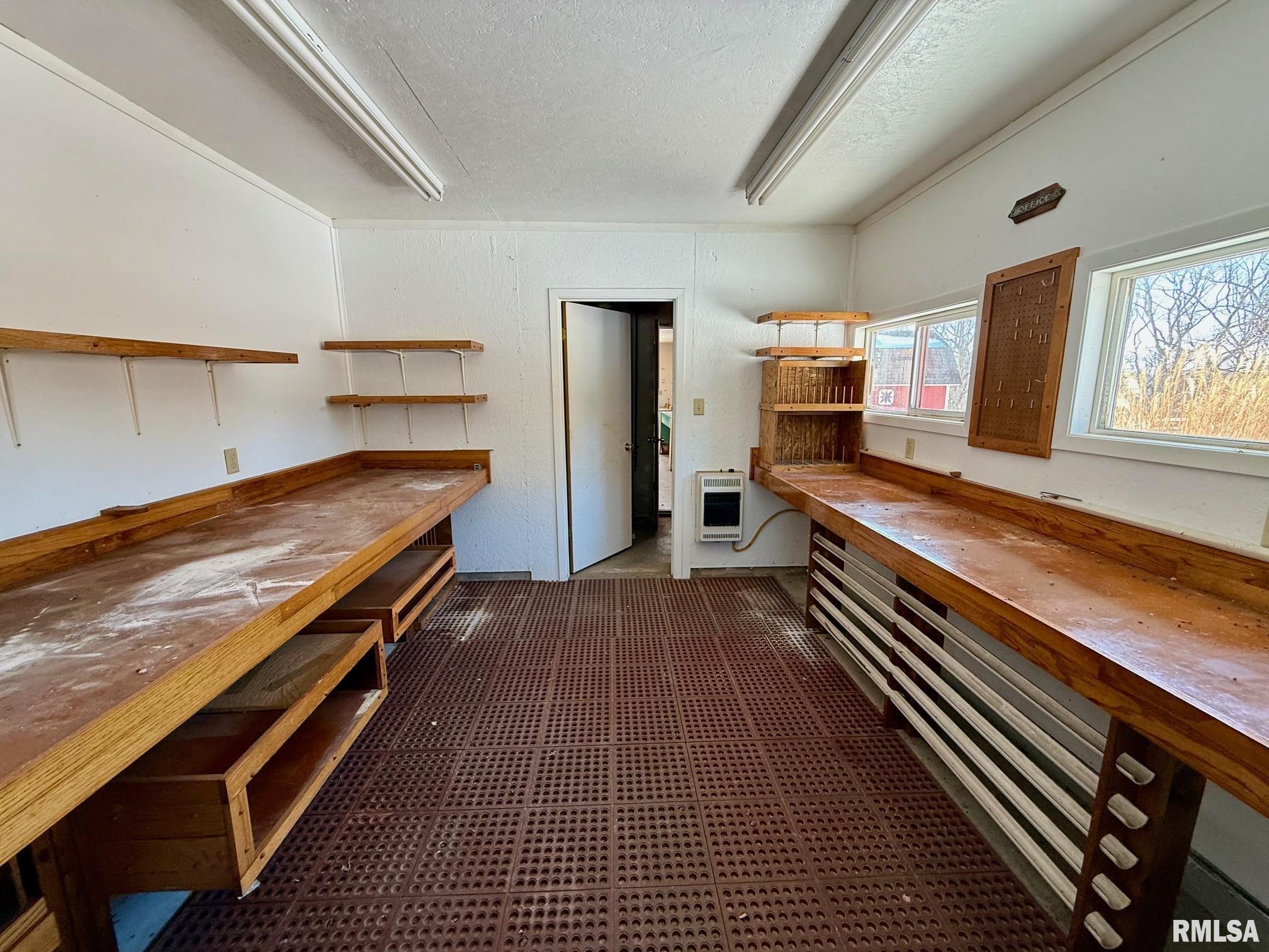 15290 New Salem Bluff Road Petersburg, IL 62675 - Photo 41 of 43