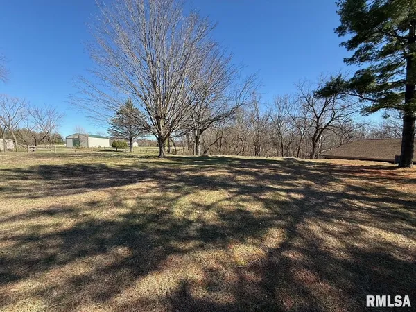 $309,000 | 15290 New Salem Bluff Road, Petersburg, IL 62675