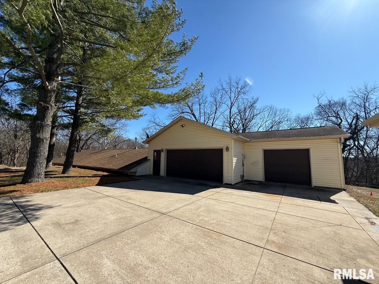 15290 New Salem Bluff Road Petersburg, IL 62675 - Photo 49 of 51