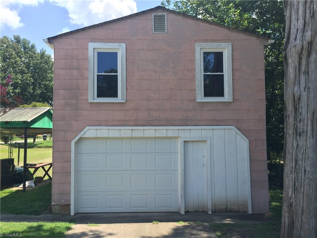 1410 Forrest Street High Point, NC 27262 - Photo 4 of 14 Gallery Image 4