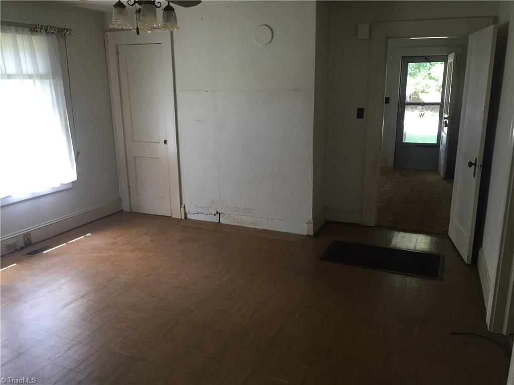 1410 Forrest Street High Point, NC 27262 - Photo 7 of 14 Gallery Image 7