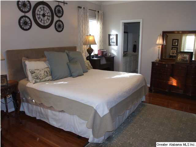 2412 Dolly Ridge Road Birmingham, AL 35243 - Photo 10 of 30