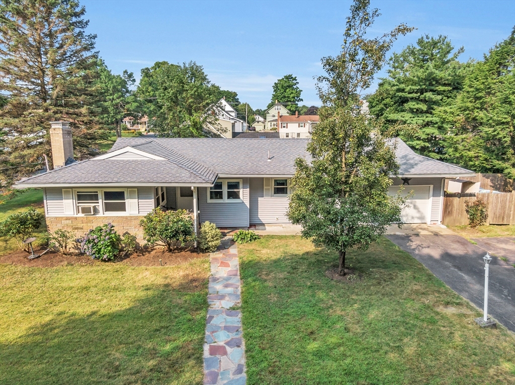9 Rambler Road Methuen, MA 01844 - Photo 1 of 26 Gallery Image 1
