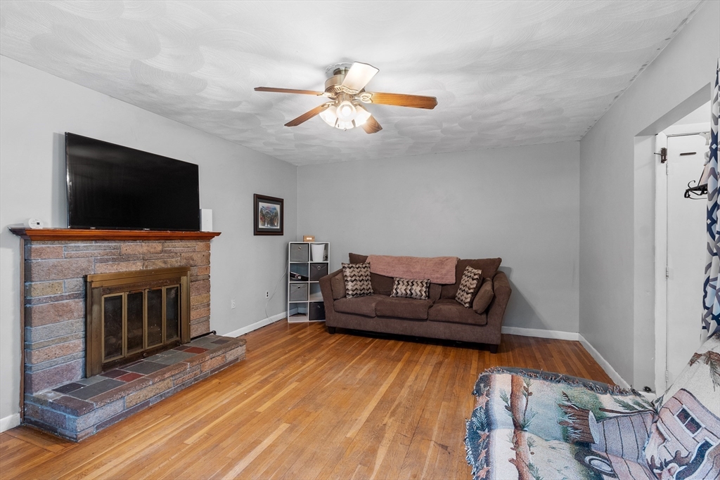 9 Rambler Road Methuen, MA 01844 - Photo 13 of 26 Gallery Image 13