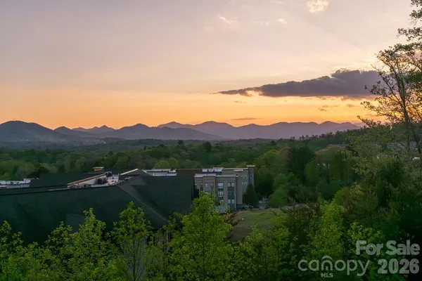 $1,165,000 | 610 Storybook Villas Trail, Asheville, NC 28804