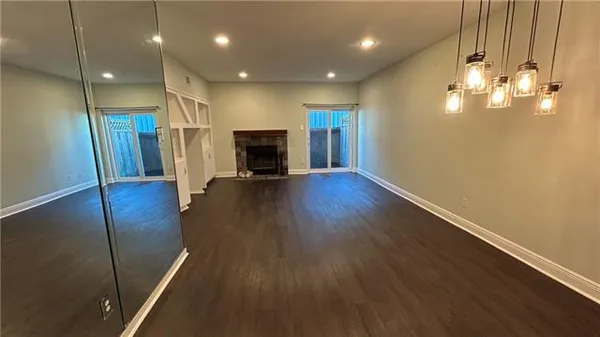 $1,600 | 3629 Ridgelake Drive, Unit 1, Metairie, LA 70002