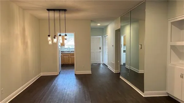 $1,600 | 3629 Ridgelake Drive, Unit 1, Metairie, LA 70002
