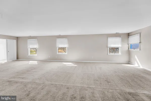 $814,900 | 109 Saddle Court, Mullica Hill, NJ 08062