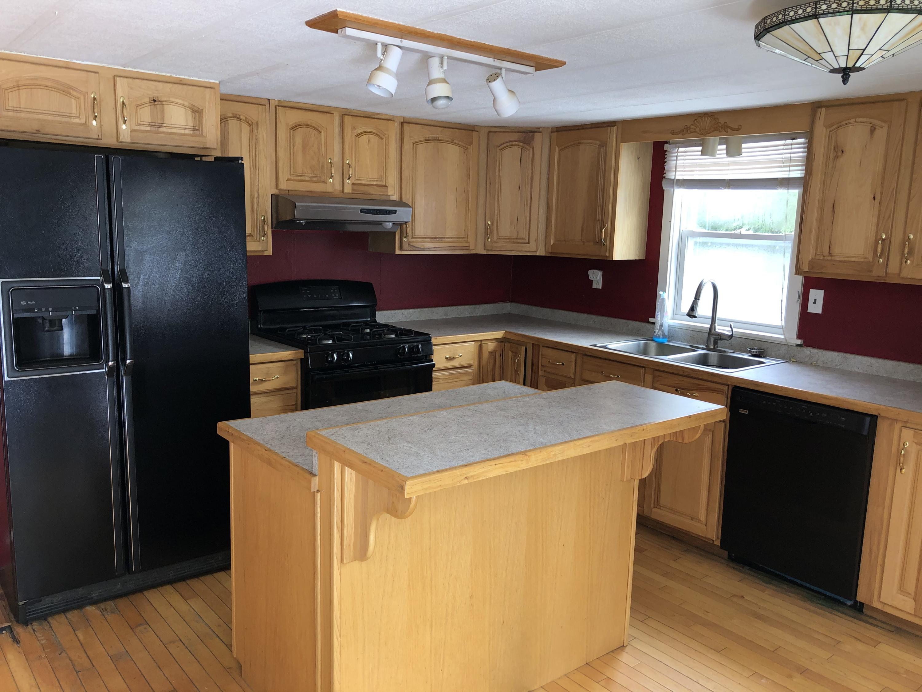 29 Whitmore Road Ellsworth, ME 04605 - Photo 5 of 15 IMG_1681