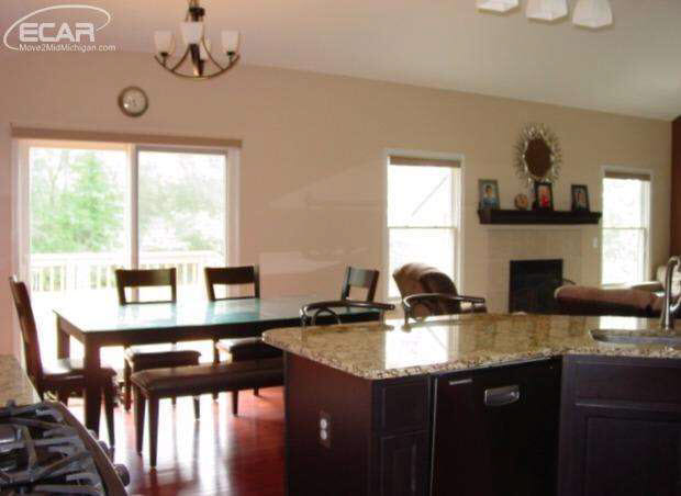 10913 Ridge View Trail Fenton, MI 48430 - Photo 7 of 21 21198190-6.JPG