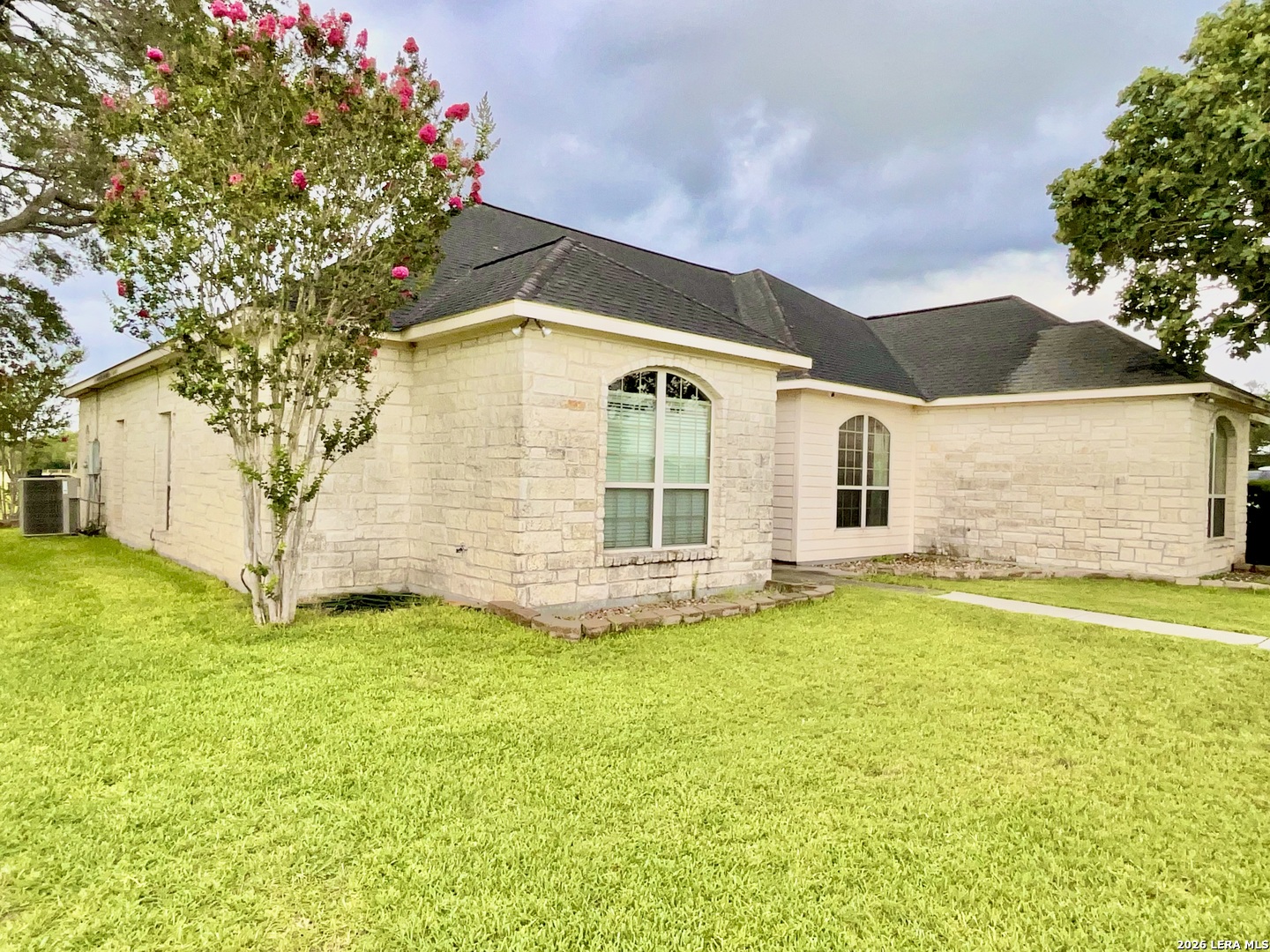 721 Deaf Smith Road Beeville, TX 78102 - Photo 38 of 49