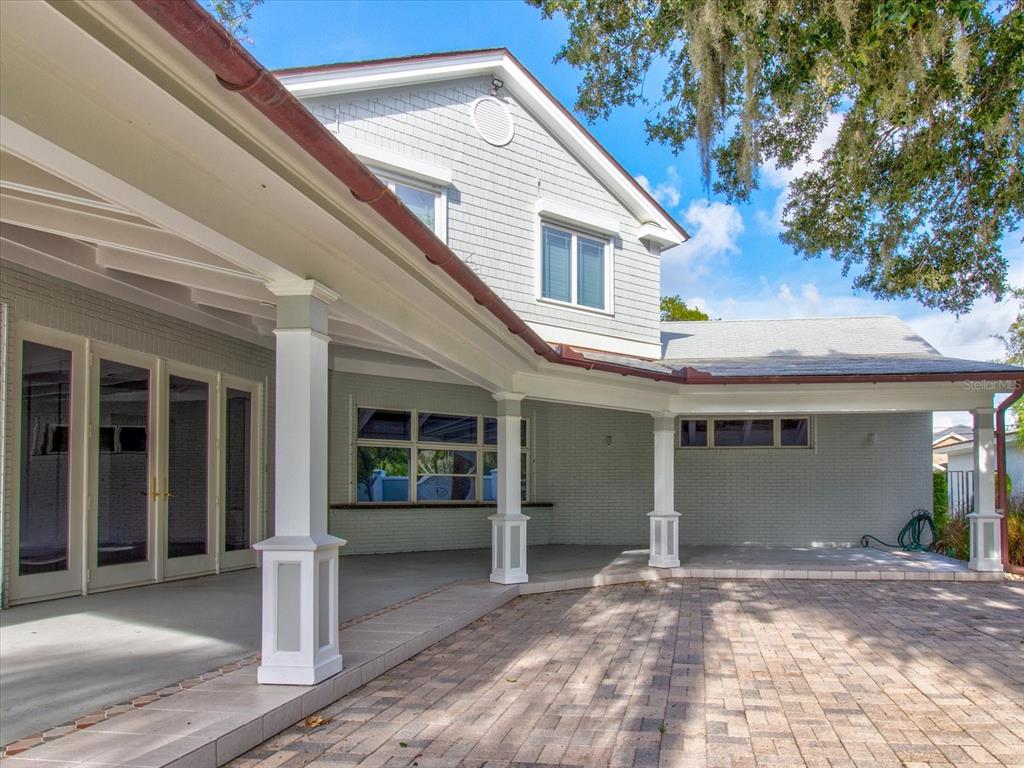 518 Riverside Drive Tarpon Springs, FL 34689 - Photo 14 of 82