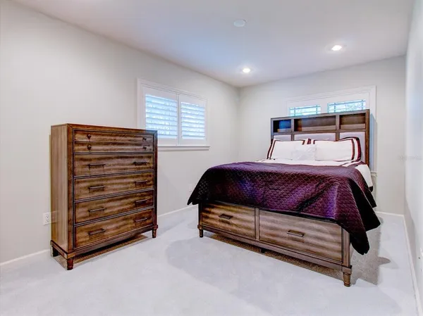 $2,800,000 | 518 Riverside Drive, Tarpon Springs, FL 34689
