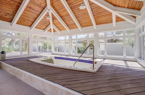 $2,800,000 | 518 Riverside Drive, Tarpon Springs, FL 34689
