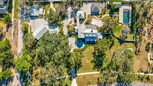 $2,600,000 | 518 Riverside Drive, Tarpon Springs, FL 34689