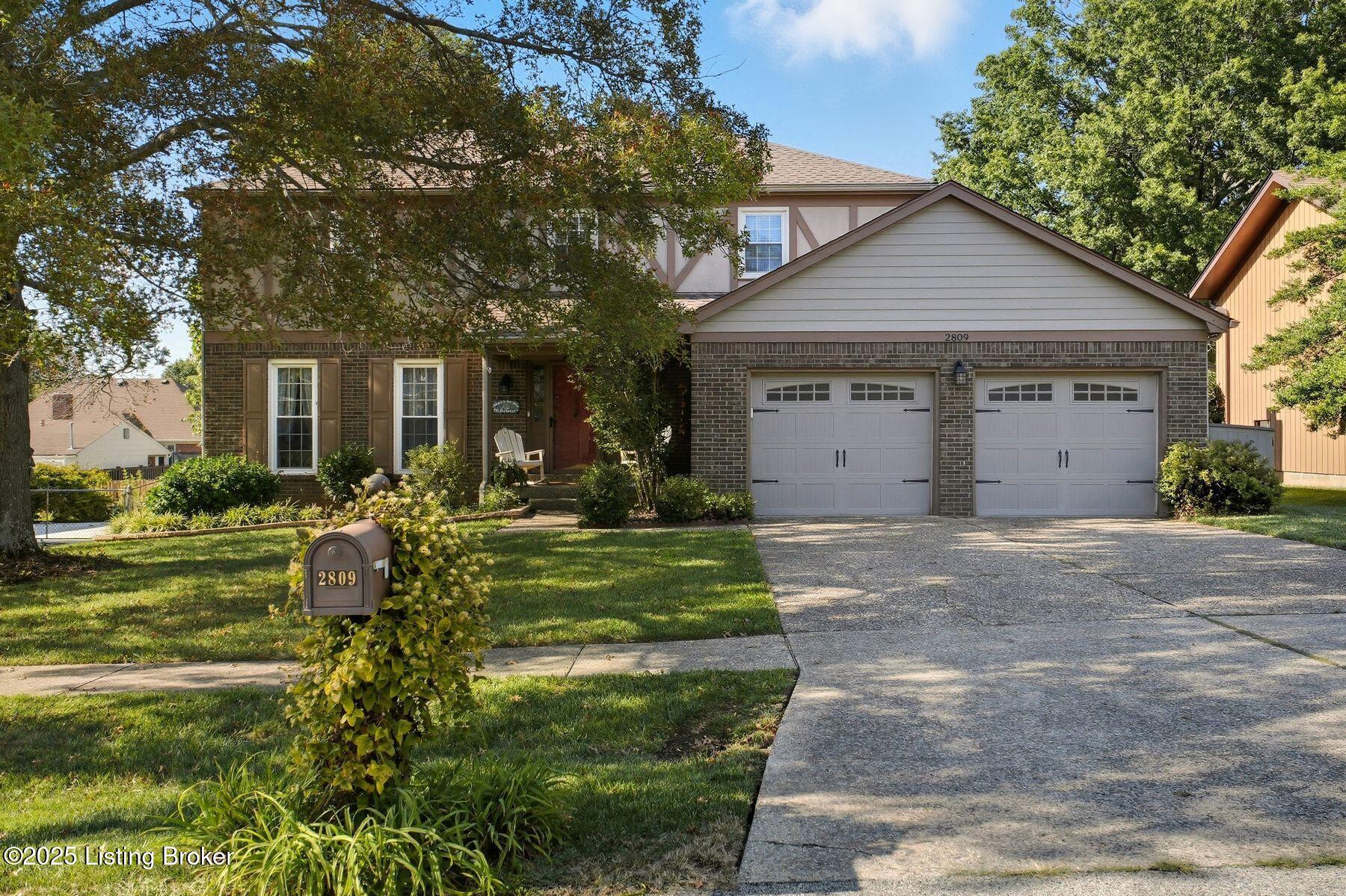 2809 Lexham Road Louisville, KY 40220 - Photo 1 of 25 photo_online_000