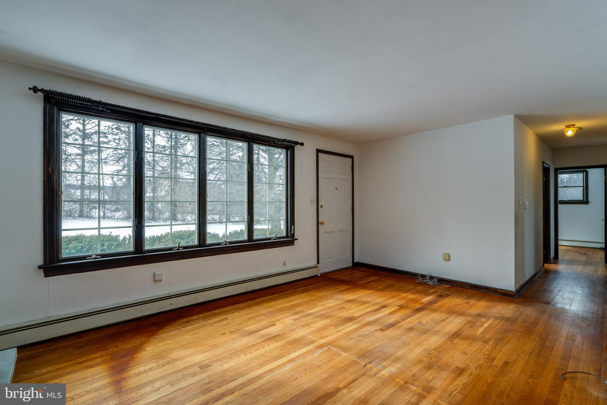 203 Alleghenyville Road Mohnton, PA 19540 - Photo 10 of 37 Lots of natural light.