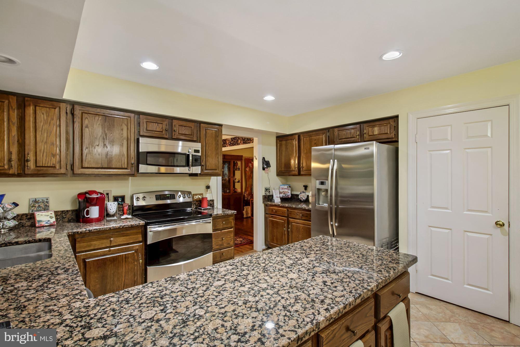 4247 Stafford Road Olney, MD 20832 - Photo 19 of 47 Stainless Steel Appliances