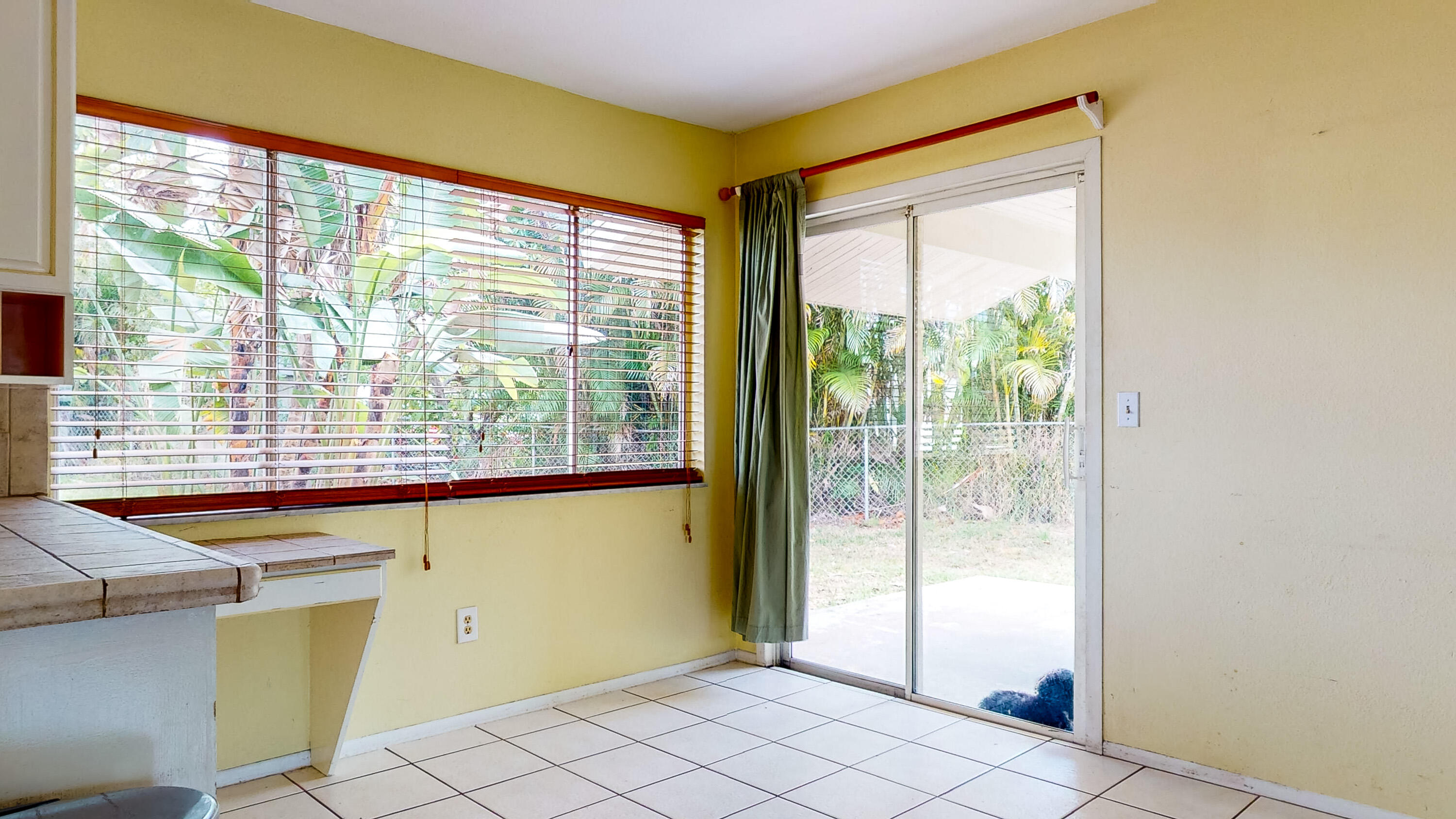 391 Southwest Homeland Road Port St. Lucie, FL 34953 - Photo 9 of 46 Dining to patio