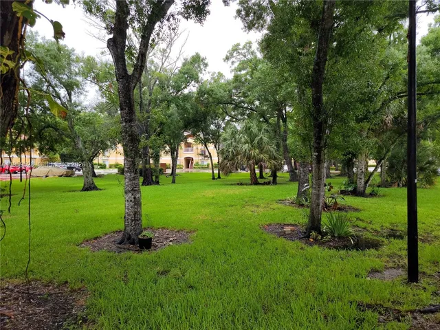 $1,950 | 2420 Northwest 33rd Street, Unit 1011, Oakland Park, FL 33309