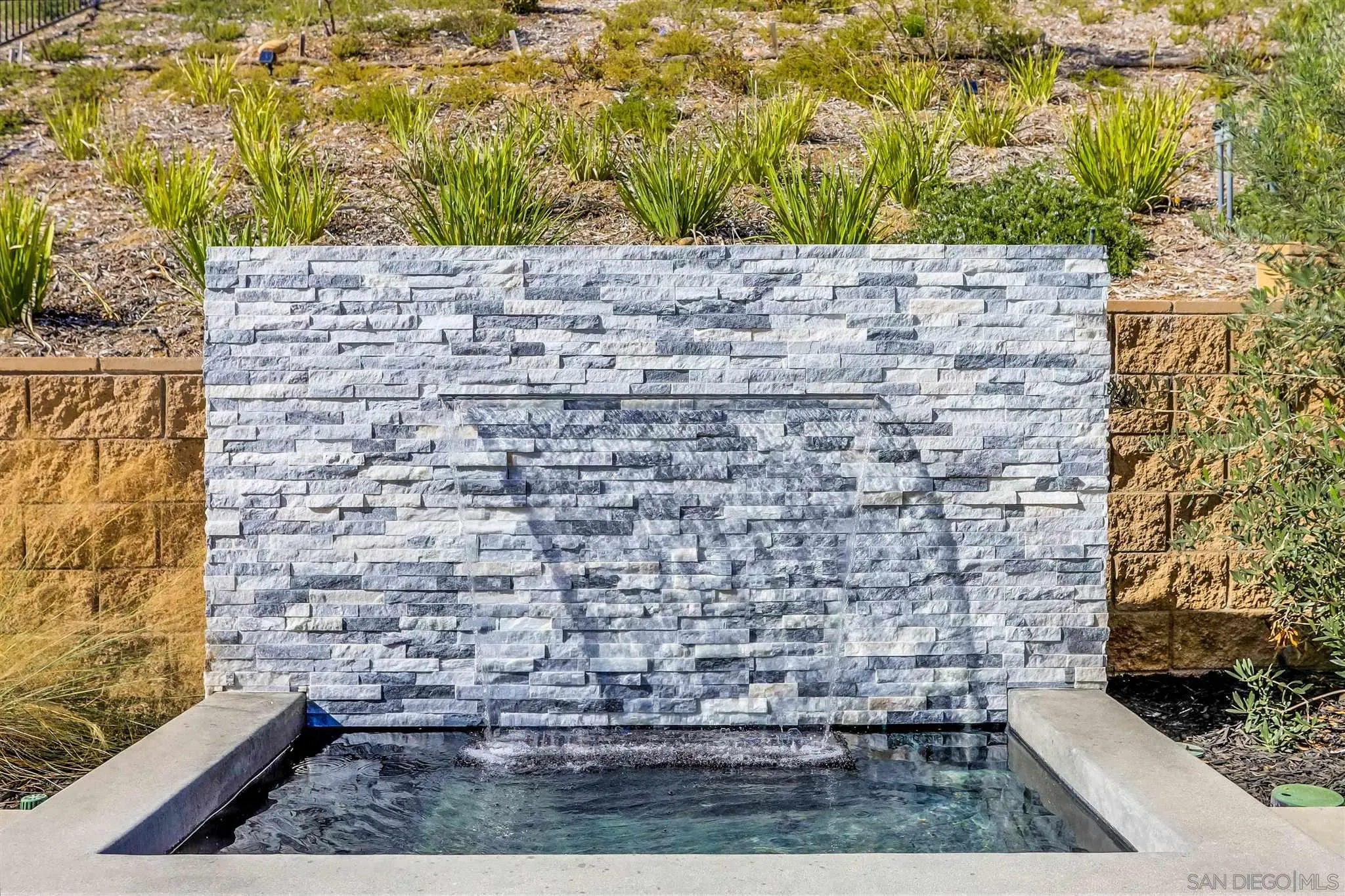 8922 Trailridge Avenue Santee, CA 92071 - Photo 30 of 31 a view of outside area