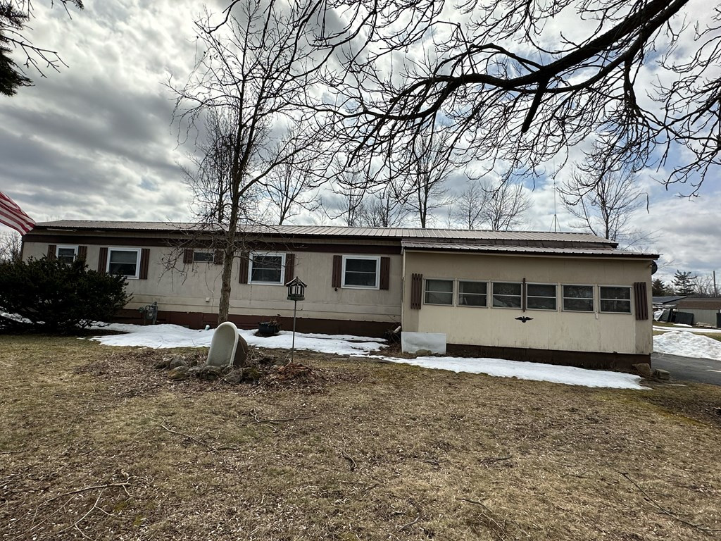 11 Romeo Circle Plattsburgh, NY 12901 - Photo 2 of 10 Gallery Image 2
