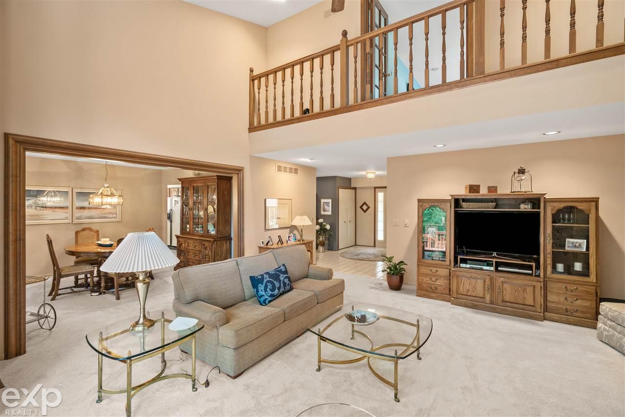857 River Bend Drive Rochester, MI 48307 - Photo 10 of 39 50053251-9.JPG