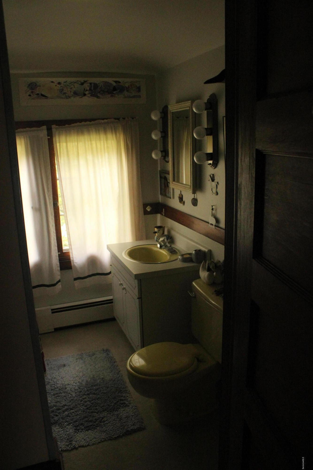 80 Colt Road Pittsfield, MA 01201 - Photo 15 of 17 Master Bath