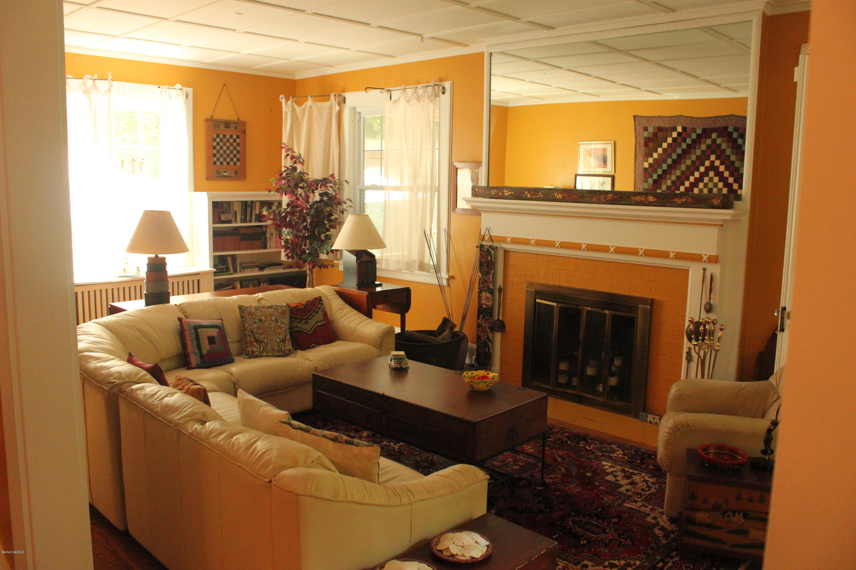 80 Colt Road Pittsfield, MA 01201 - Photo 10 of 17 Living Room