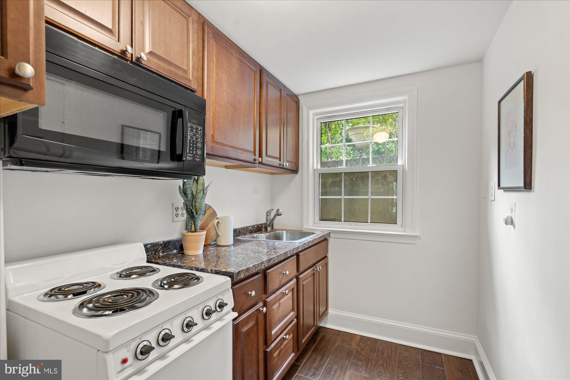 1212 Portner Road Alexandria, VA 22314 - Photo 24 of 38 Gallery Image 24