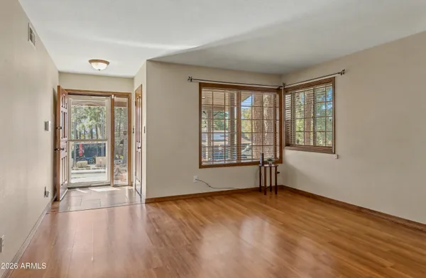 $740,000 | 4001 Zermatt Way, Flagstaff, AZ 86004