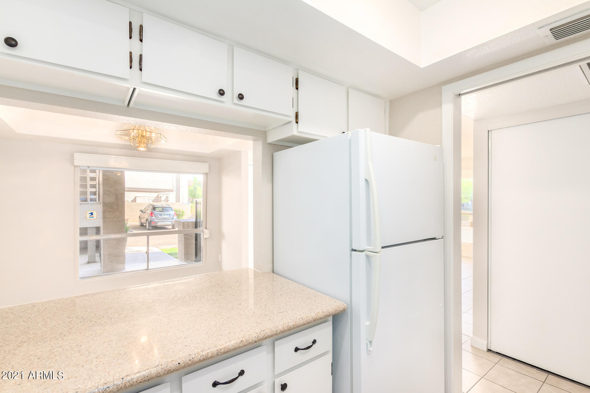 202 East Ruth Avenue, Unit 1 Phoenix, AZ 85020 - Photo 13 of 21 0017-14-Ruth