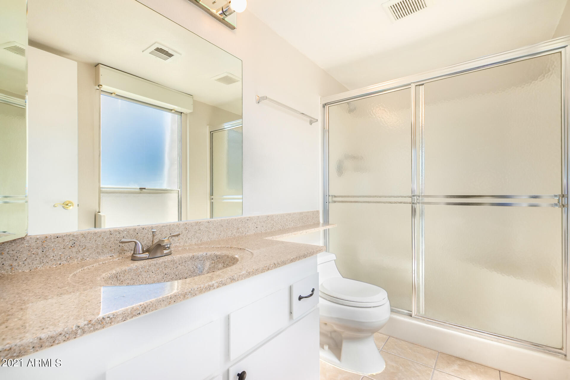 202 East Ruth Avenue, Unit 1 Phoenix, AZ 85020 - Photo 19 of 21 0025-23-Ruth