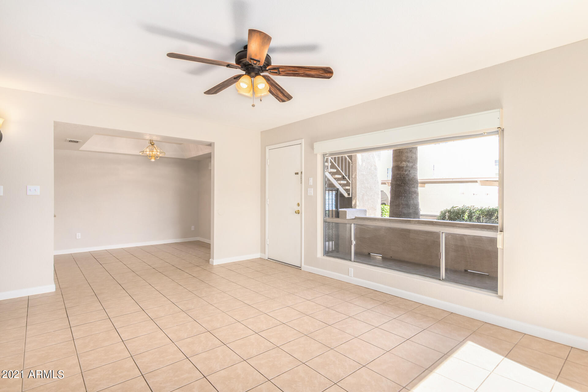 202 East Ruth Avenue, Unit 1 Phoenix, AZ 85020 - Photo 6 of 21 0008-06-Ruth