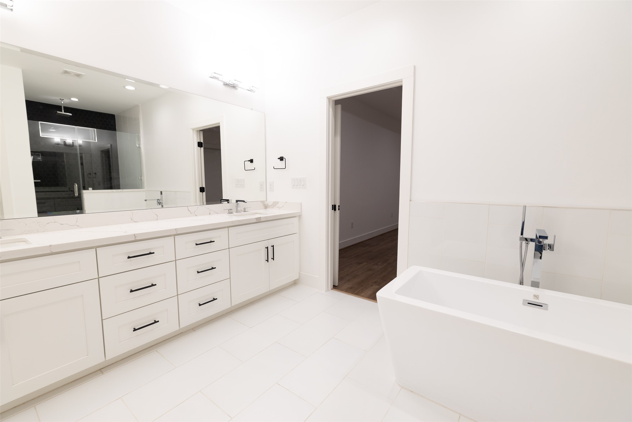 1206 Hamblen Street Houston, TX 77009 - Photo 11 of 33