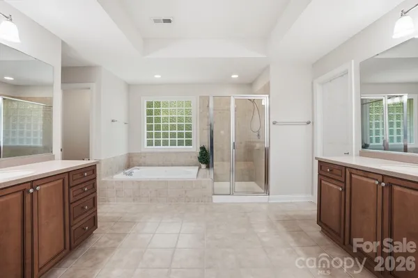 $919,000 | 807 Crown Vista Court, Wesley Chapel, NC 28110