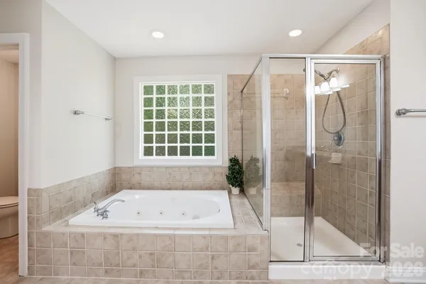 $919,000 | 807 Crown Vista Court, Wesley Chapel, NC 28110