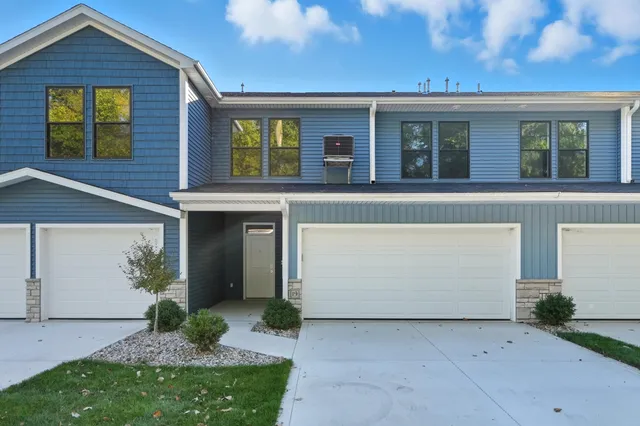 $789,000 | 19 Ln 345 Crooked Lake, Angola, IN 46703