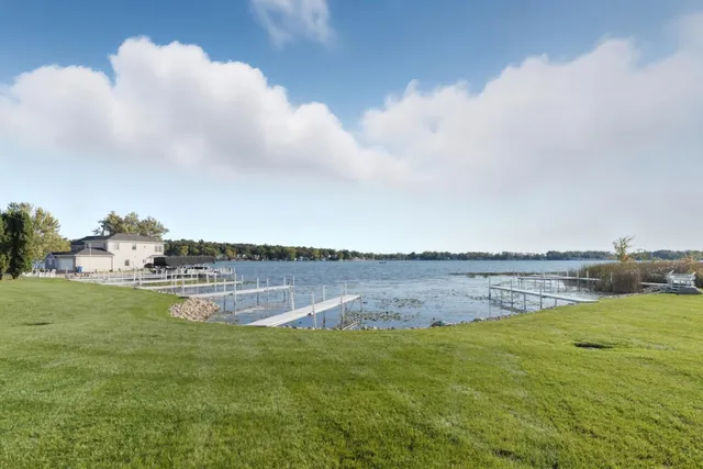 $789,000 | 19 Ln 345 Crooked Lake, Angola, IN 46703