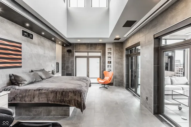 $3,600,000 | 720 South Rangeline Road, Unit 701, Carmel, IN 46032