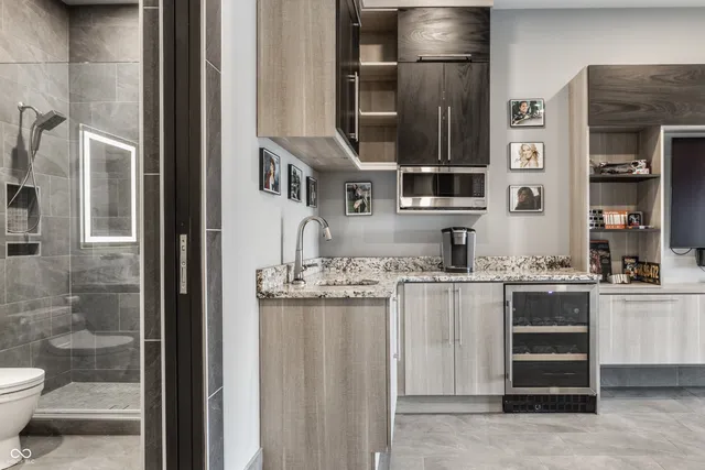 $3,600,000 | 720 South Rangeline Road, Unit 701, Carmel, IN 46032